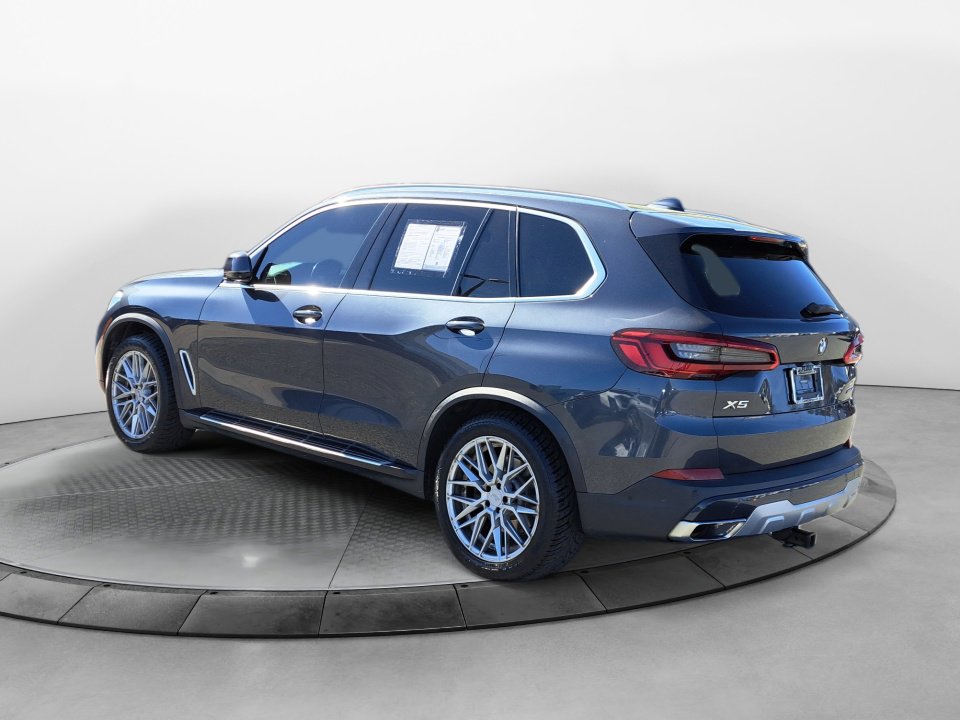 Used 2019 BMW X5 xDrive40i w/ Convenience Package AWD/4WD image 5