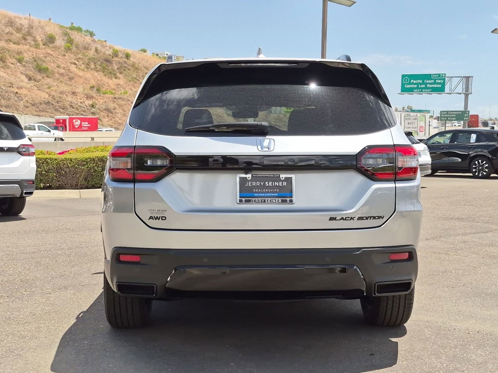 New 2026 Honda Pilot Black Edition image 10
