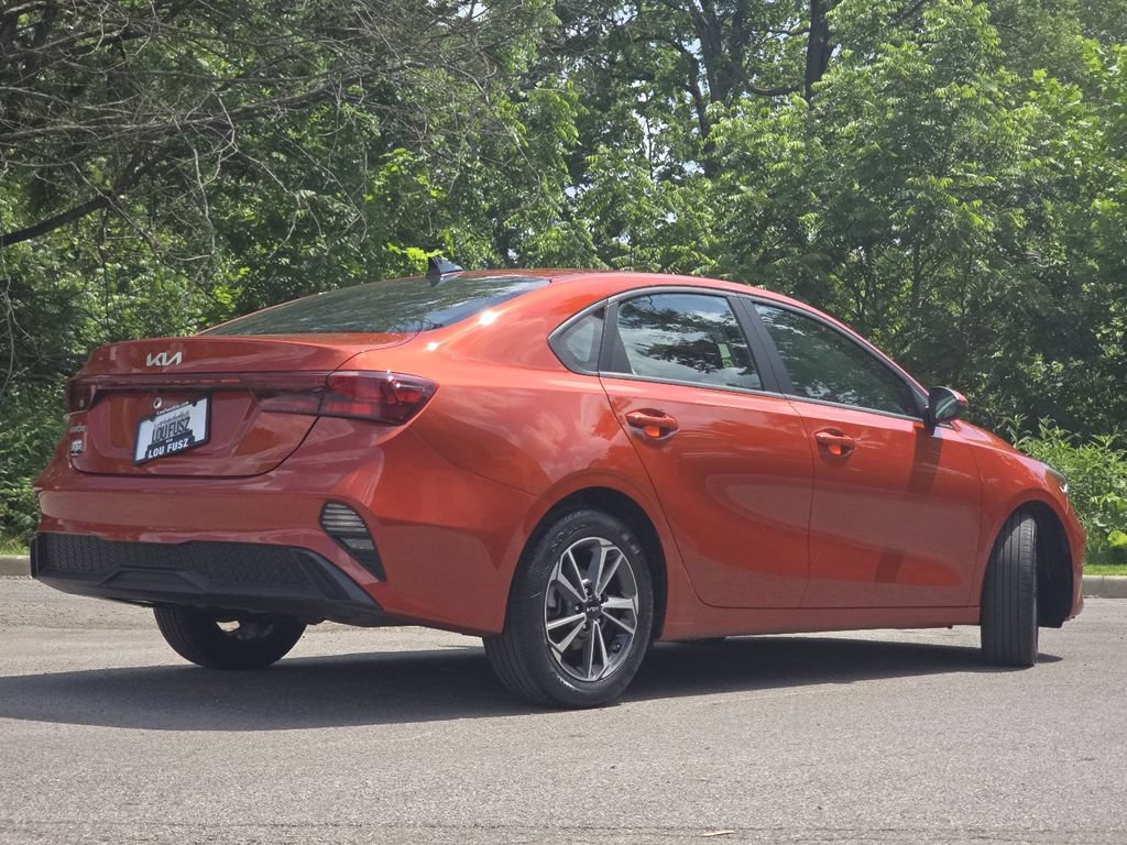 Used 2023 Kia Forte LXS w/ LXS Technology Package FWD image 14