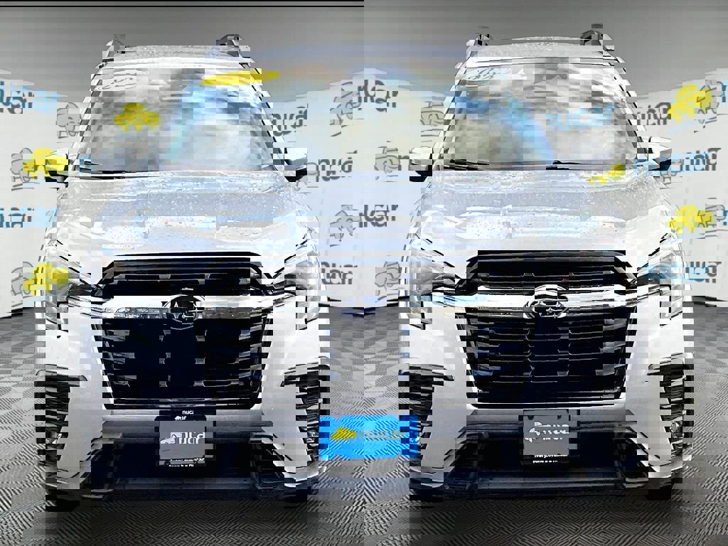 Used 2023 Subaru Ascent Limited image 2