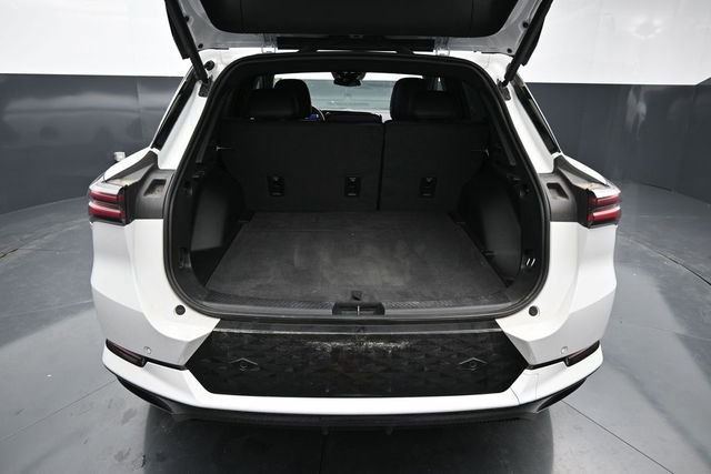 Used 2024 Chevrolet Equinox EV RS FWD image 9