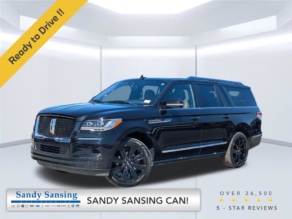 Used 2023 Lincoln Navigator L Reserve RWD image 1