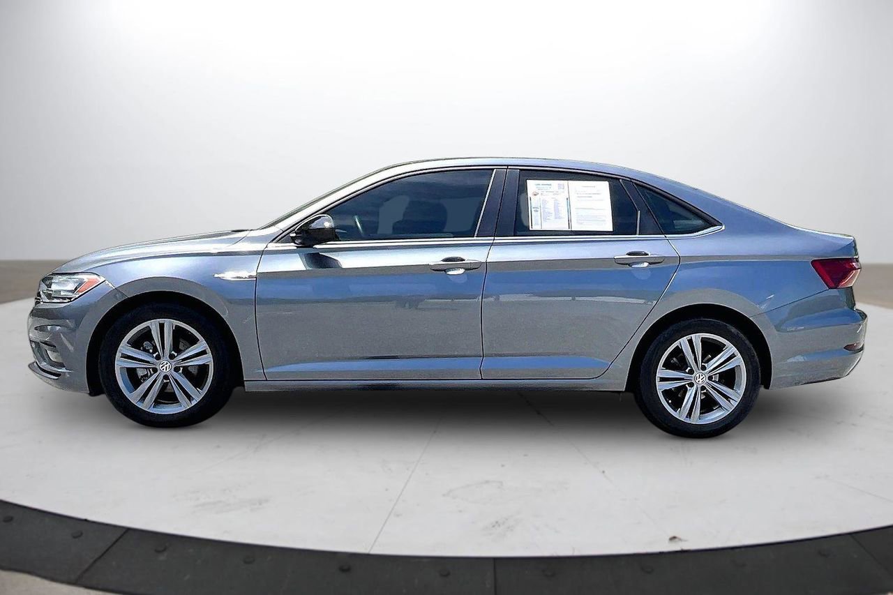 Used 2021 Volkswagen Jetta R-Line FWD image 6