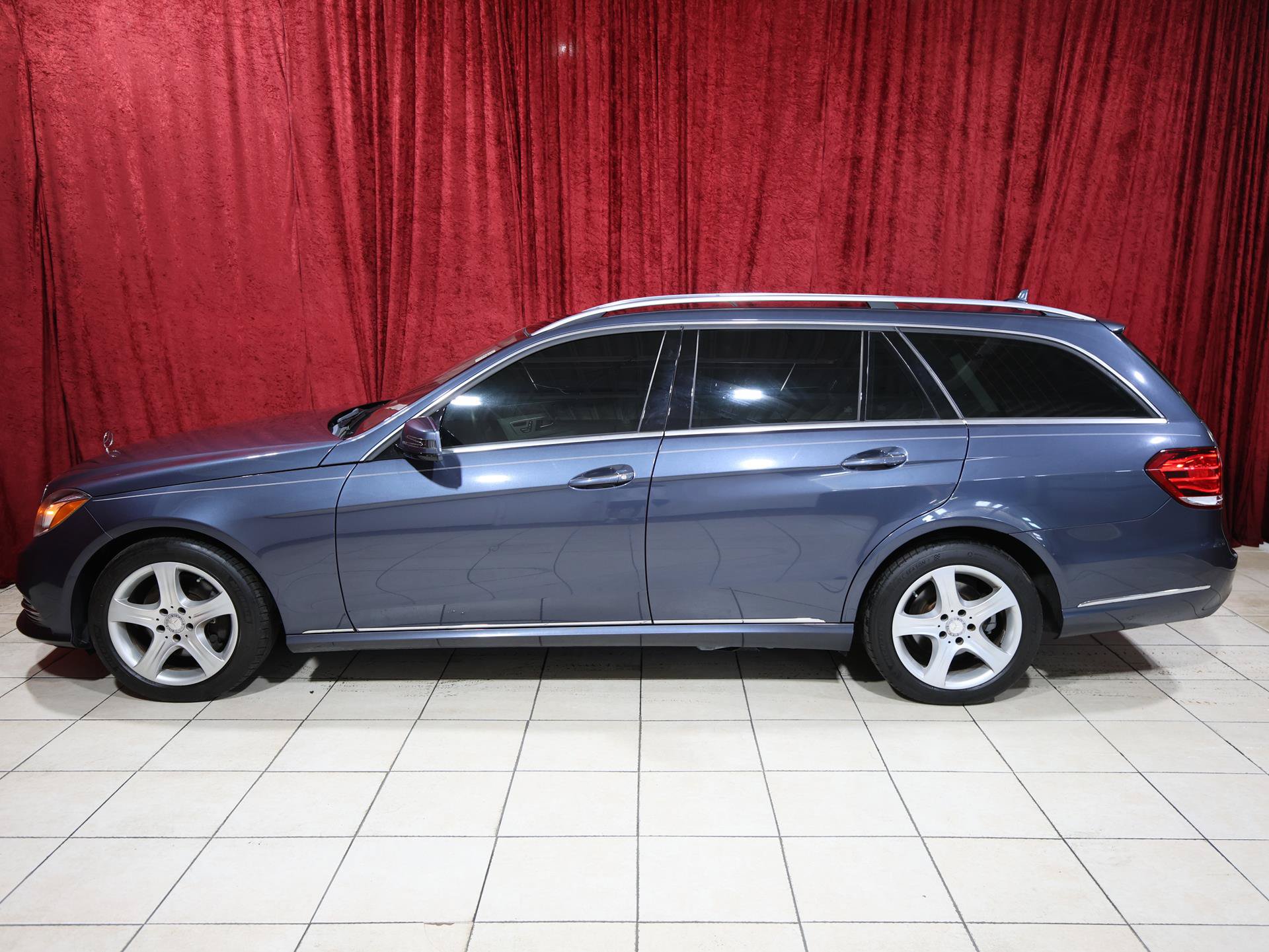 Used 2015 Mercedes-Benz E 350 4MATIC Wagon w/ Premium 1 Package image 4