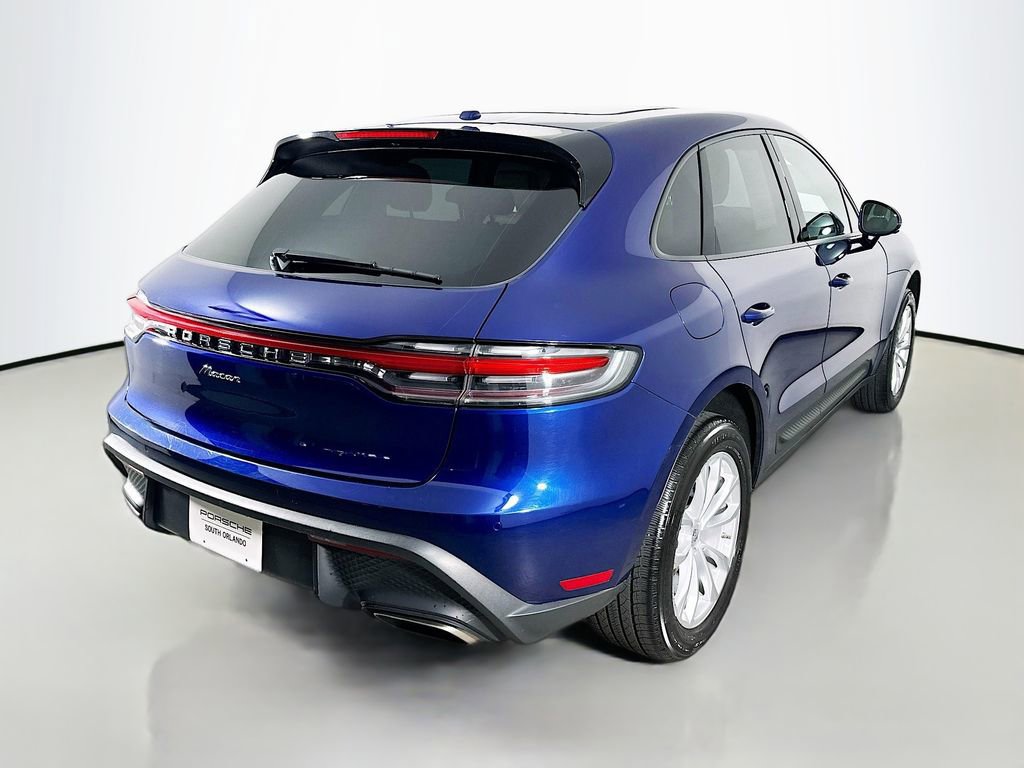 Certified 2023 Porsche Macan image 9