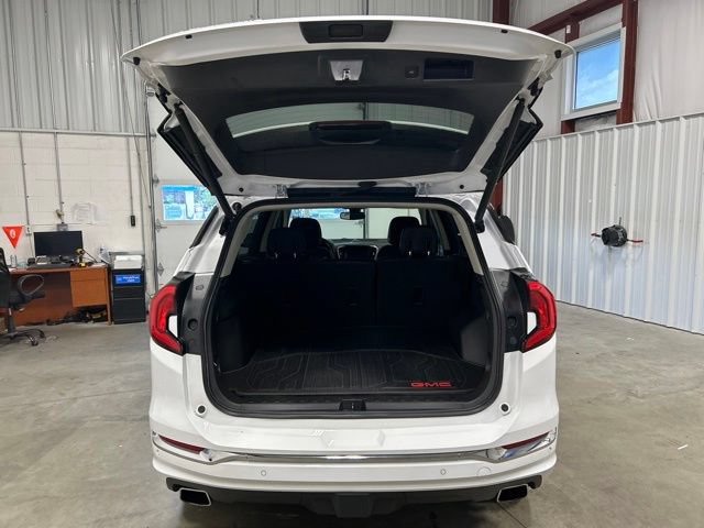 Used 2020 GMC Terrain Denali w/ Denali Premium Package AWD/4WD image 20