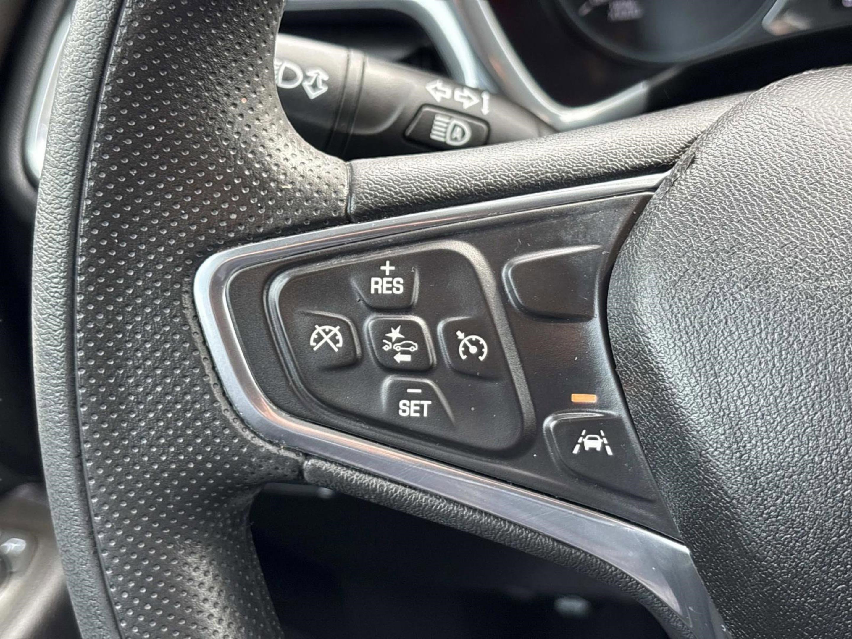 Used 2020 Chevrolet Equinox LT image 26