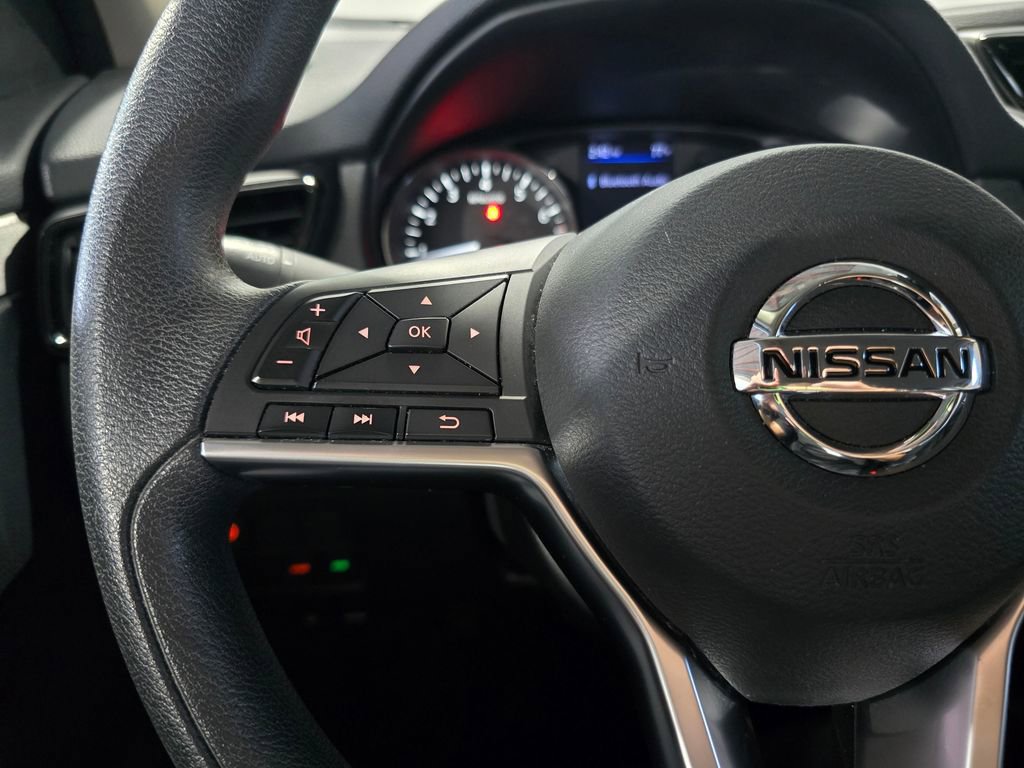 Used 2020 Nissan Rogue Sport S FWD image 16