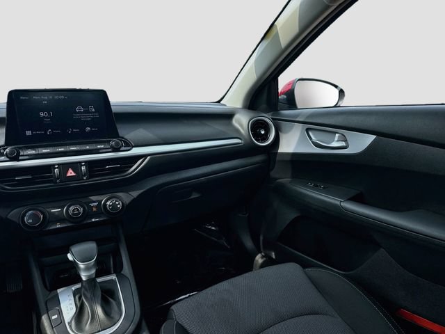 Used 2024 Kia Forte LXS w/ LXS Technology Package FWD image 26
