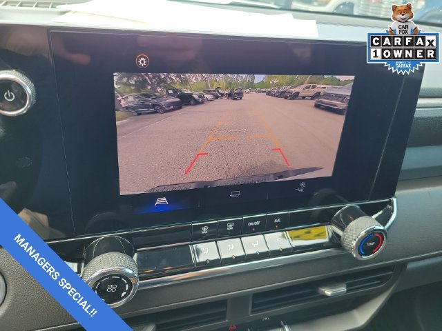 Used 2023 Chevrolet Colorado Trail Boss AWD/4WD image 28