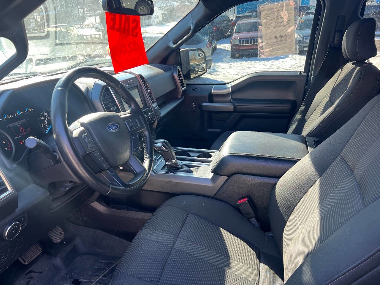 Used 2017 Ford F150 XLT w/ Equipment Group 302A Luxury image 16