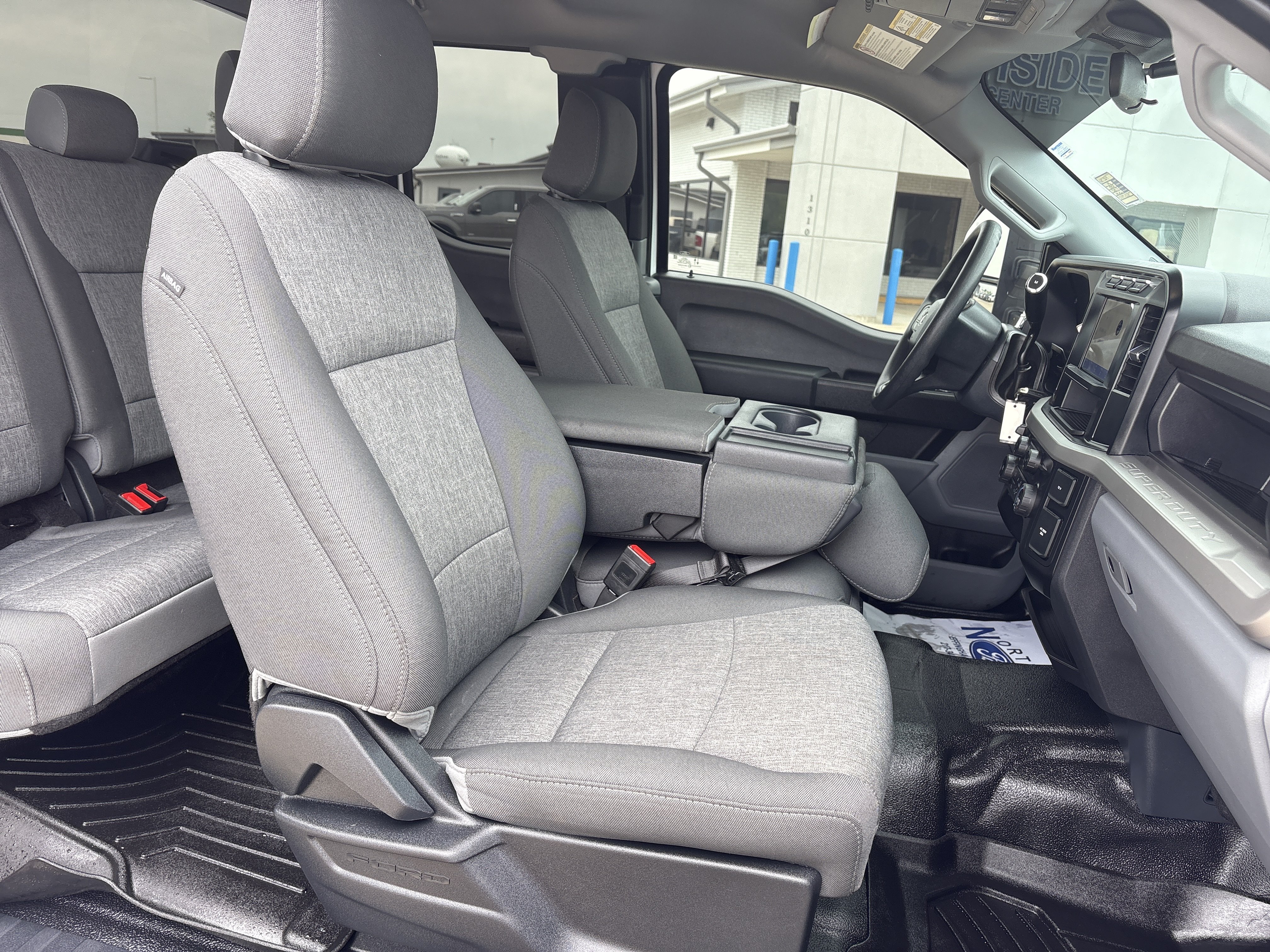 Used 2024 Ford F350 XL w/ Camper Package AWD/4WD image 9
