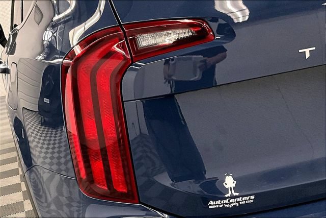 Used 2025 Kia Telluride S AWD/4WD image 35