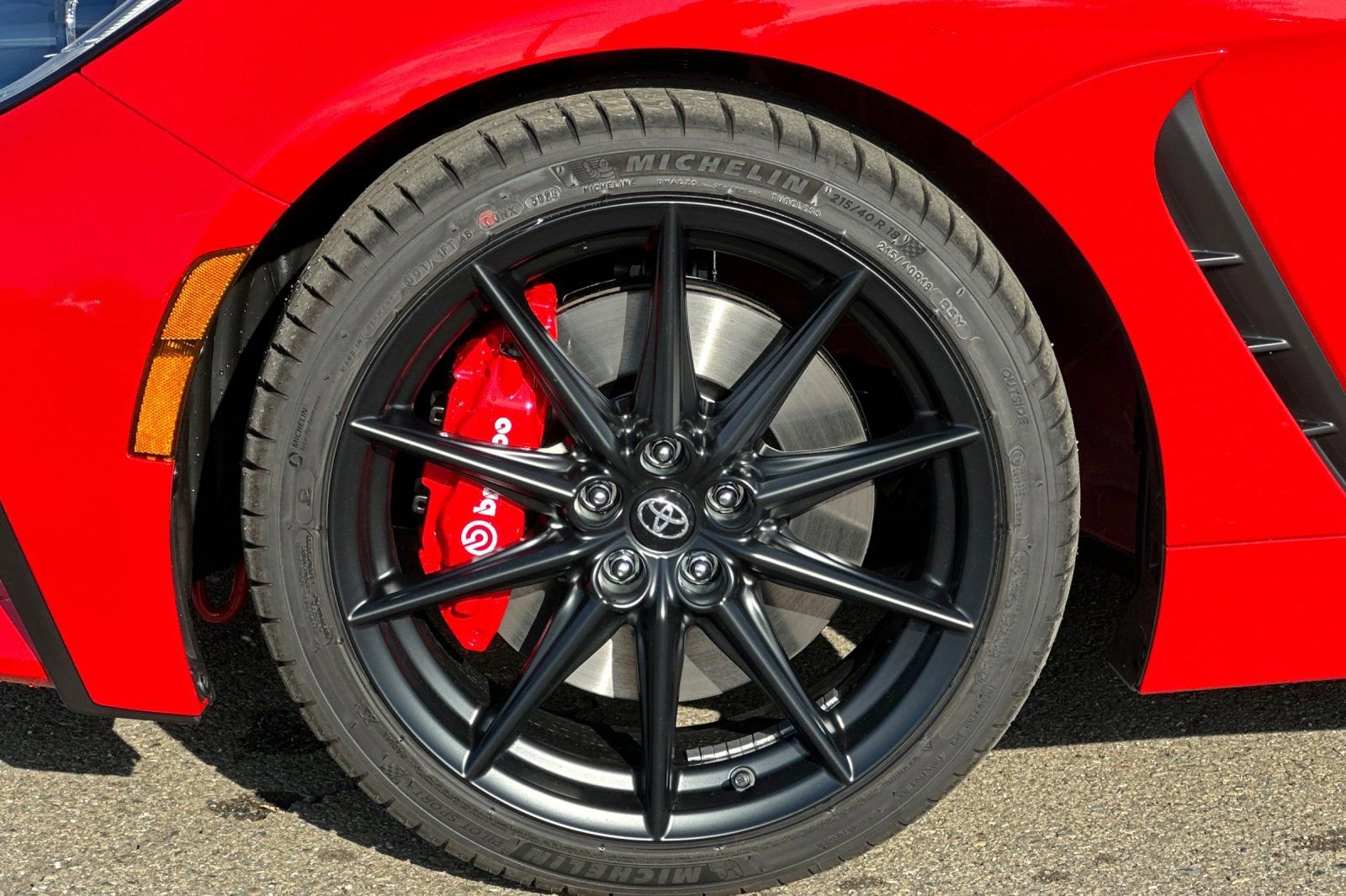 New 2026 Toyota GR86 Premium w/ Performance Package image 30