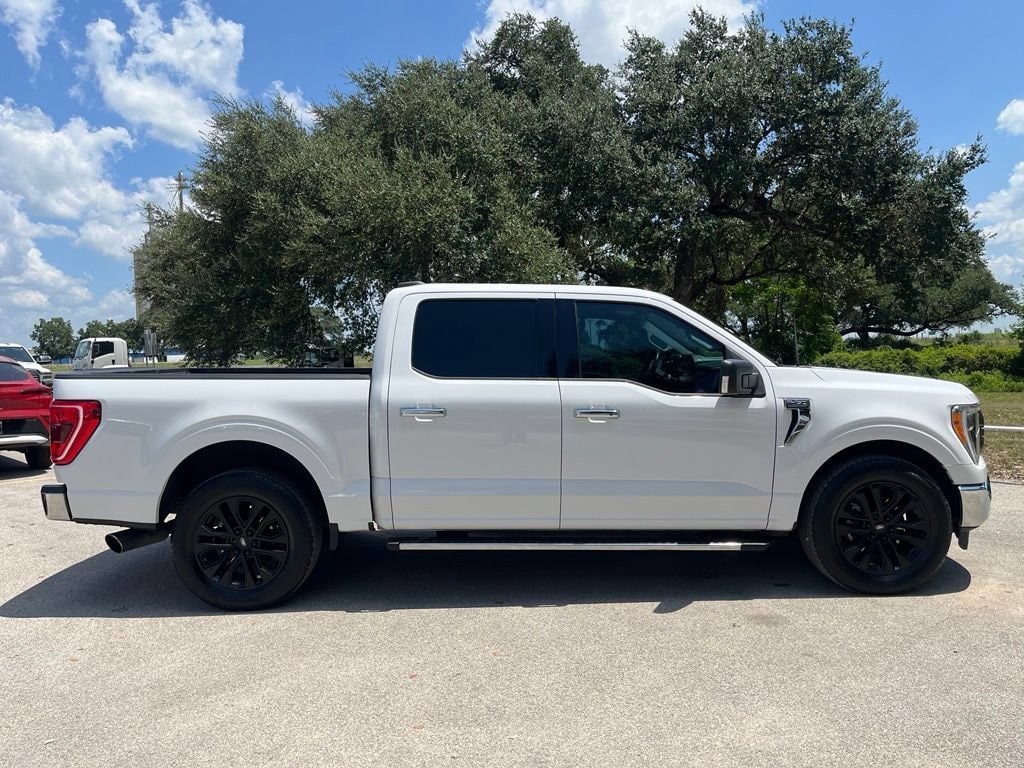 Used 2021 Ford F150 XLT w/ Equipment Group 302A High RWD image 4