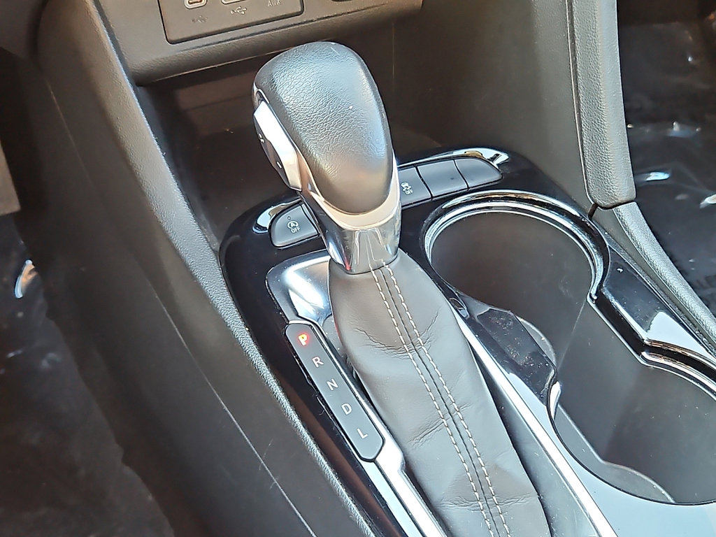 Used 2023 Buick Encore GX Essence w/ Experience Buick Package image 29