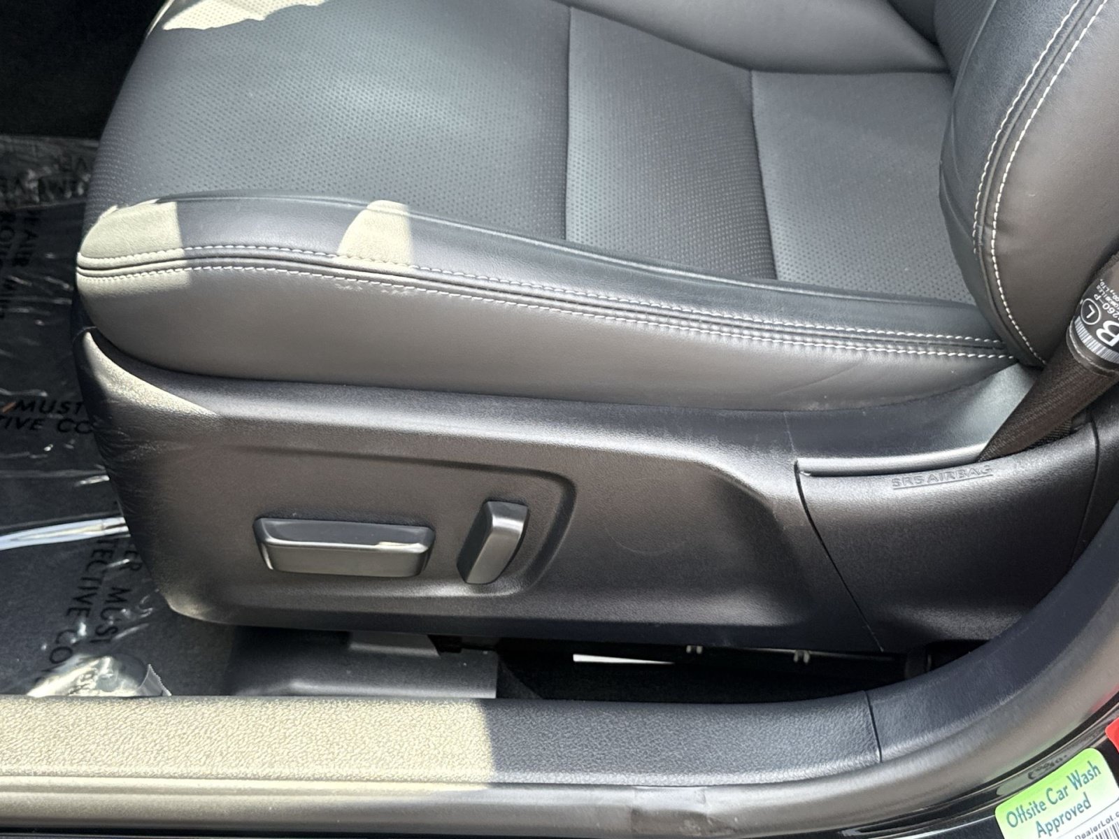 Used 2024 Lexus IS 350 F Sport RWD image 14