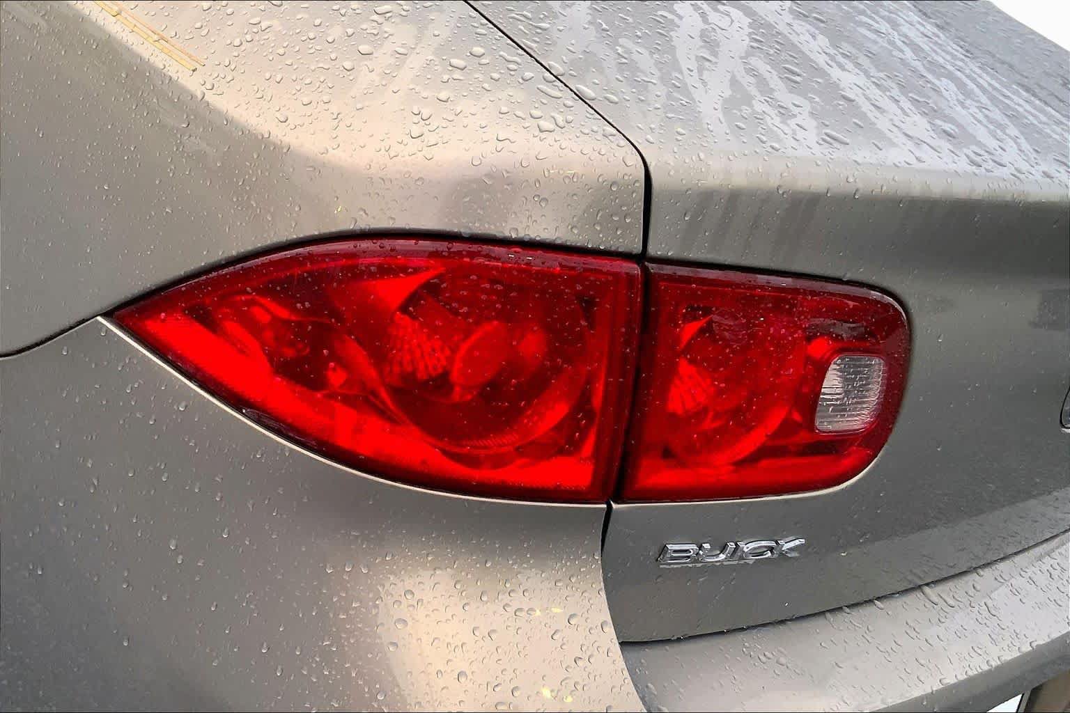 Used 2006 Buick Lucerne CX FWD image 26