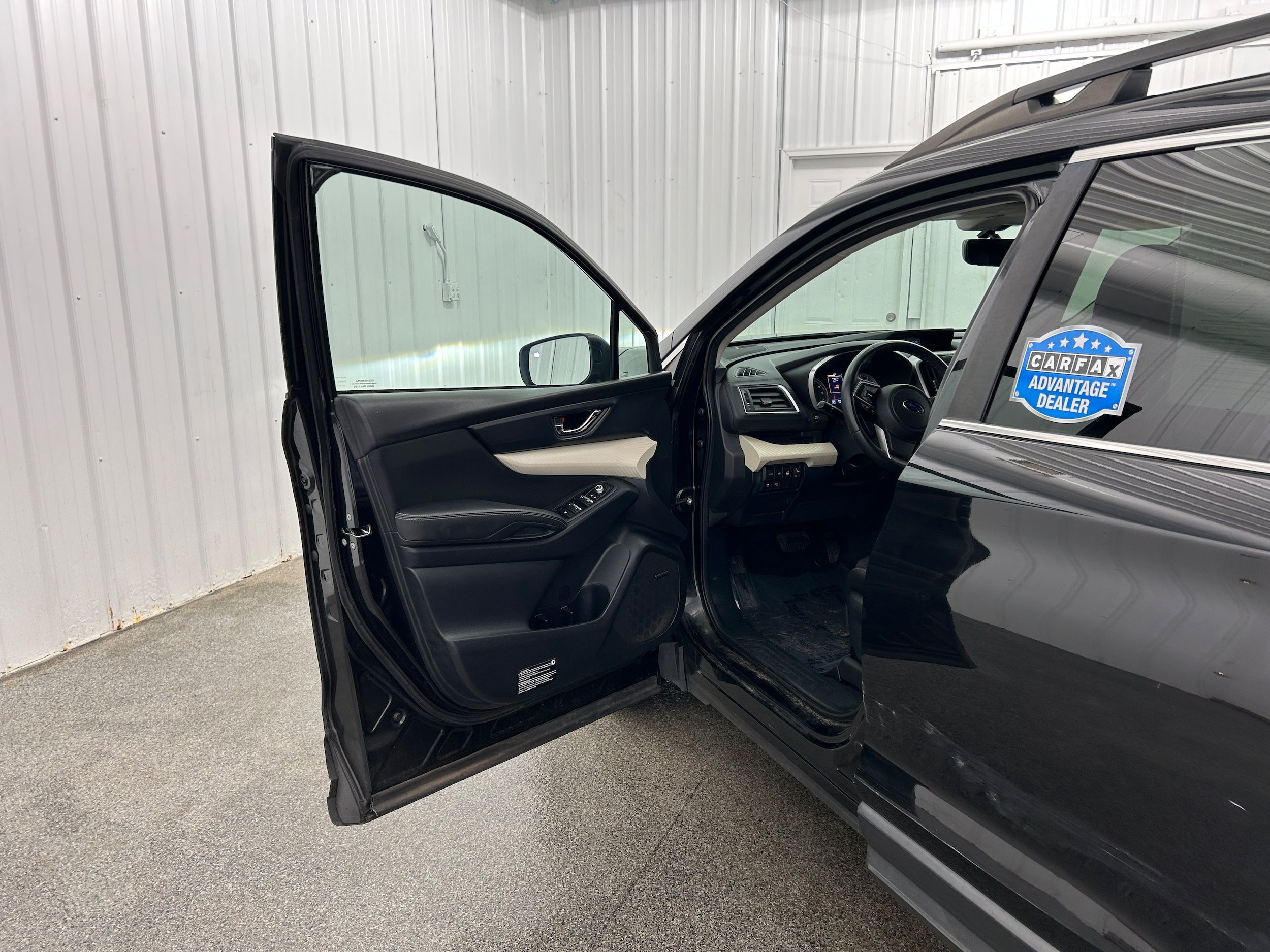 Used 2021 Subaru Ascent Premium w/ Convenience Package AWD/4WD image 22