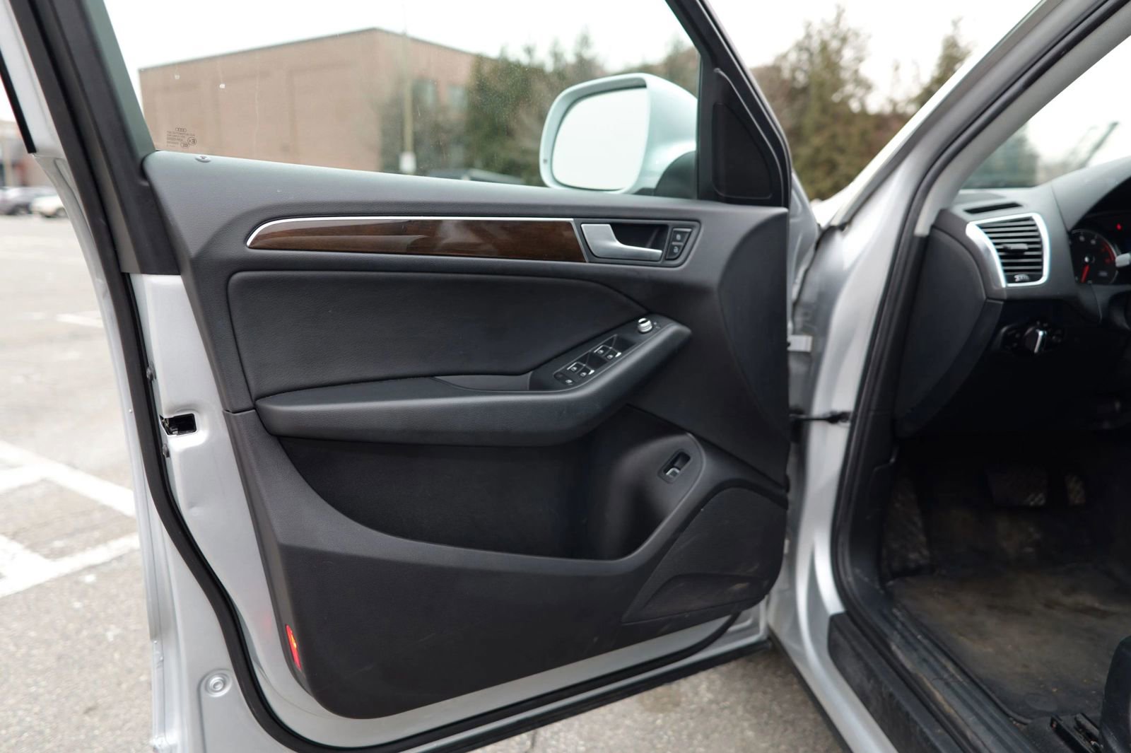 Used 2013 Audi Q5 2.0T Premium image 11