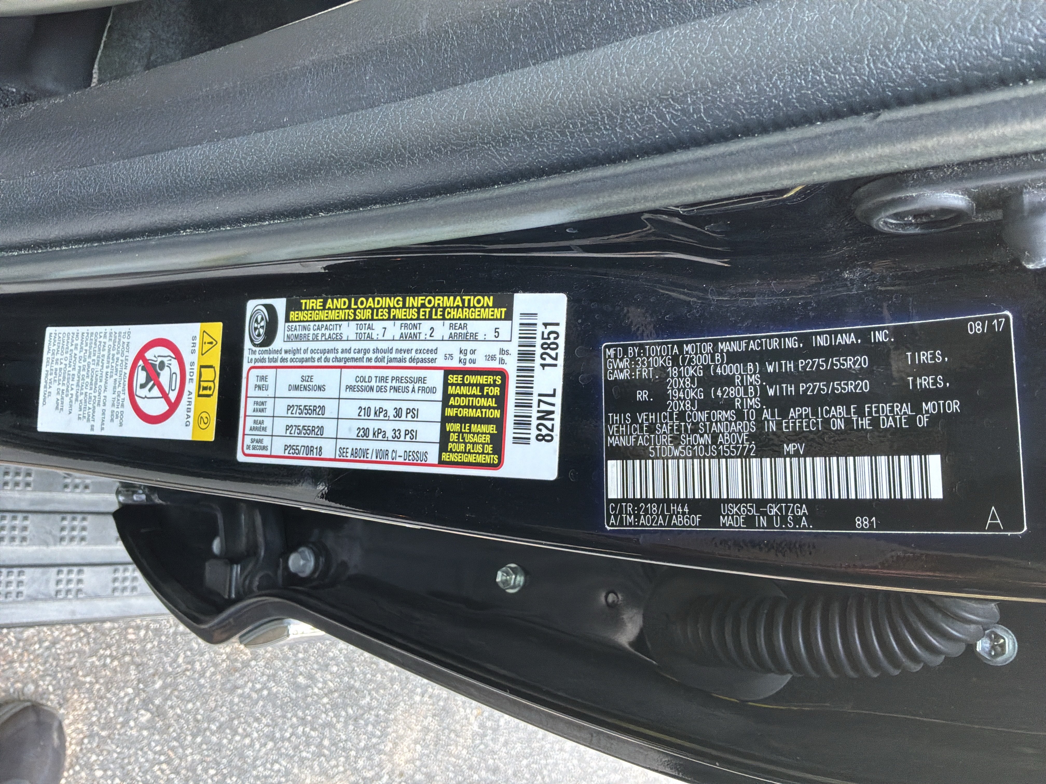 Used 2018 Toyota Sequoia Platinum AWD/4WD image 36