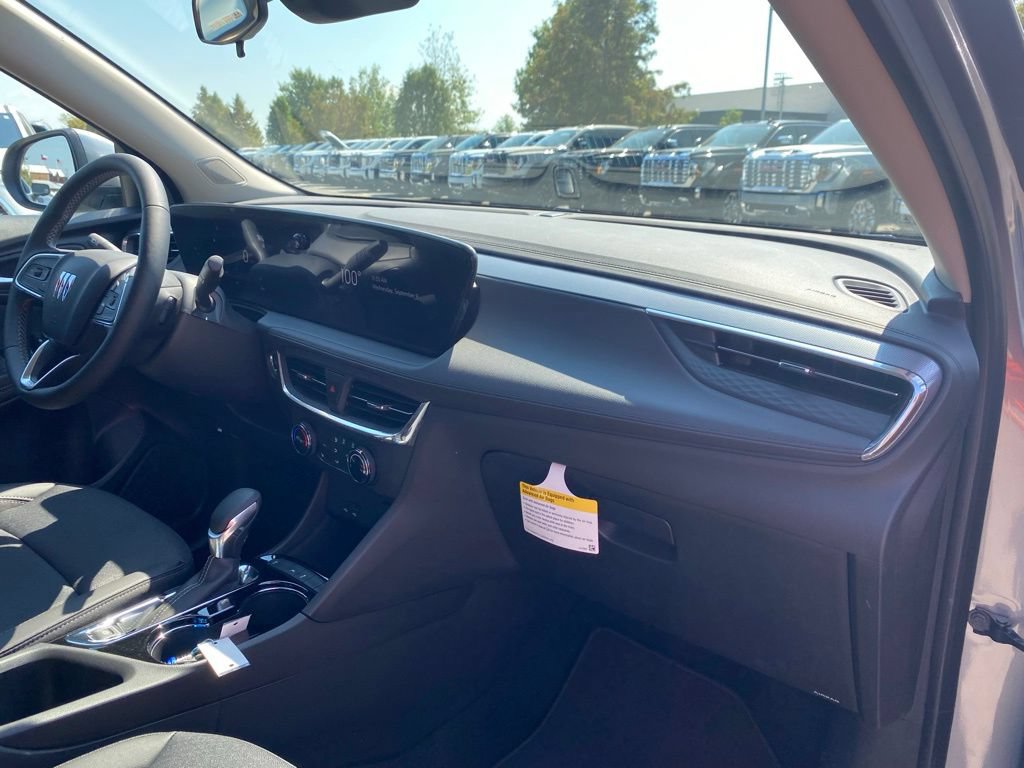 New 2026 Buick Encore GX Preferred w/ Comfort Package FWD image 31