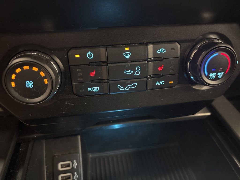 Used 2020 Ford F150 XLT w/ Equipment Group 302A Luxury AWD/4WD image 16