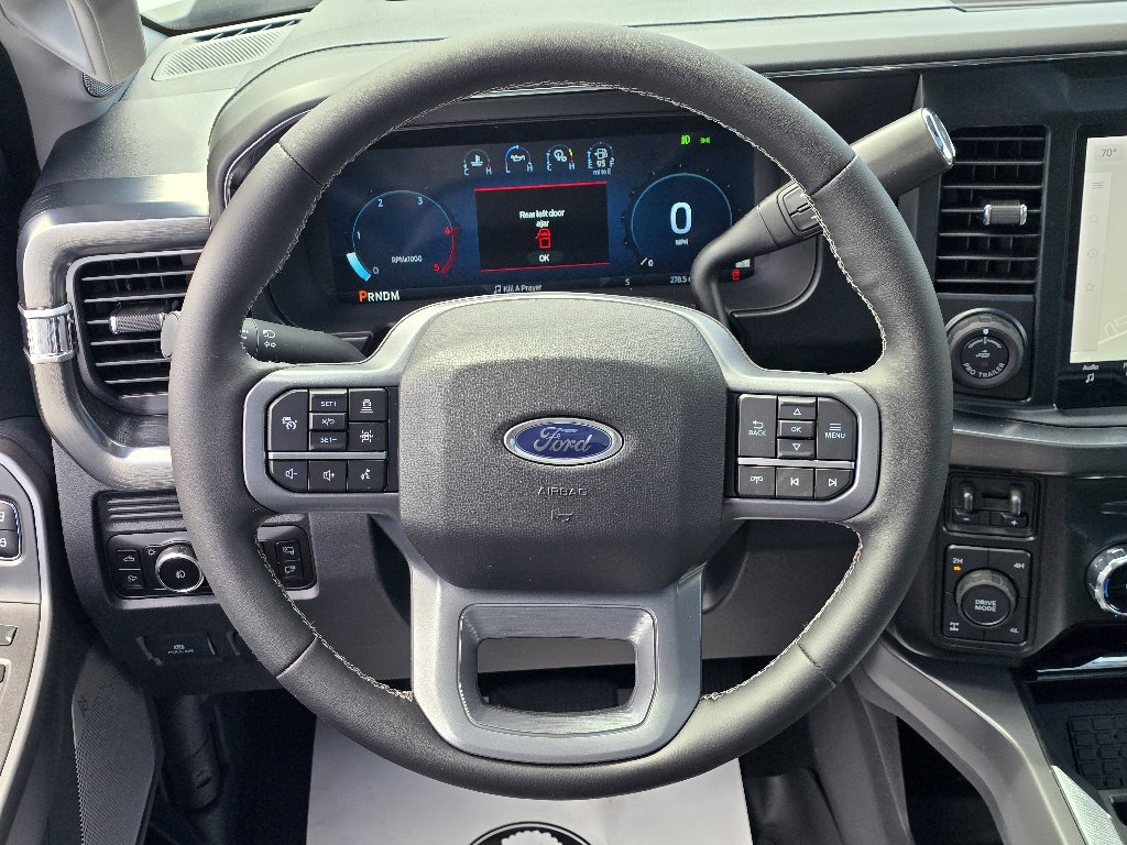 New 2025 Ford F250 Lariat w/ Lariat Ultimate Package image 15