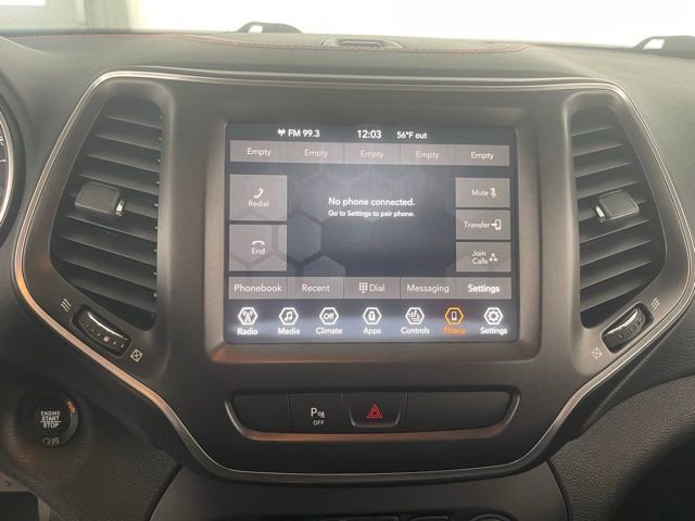 Used 2019 Jeep Cherokee Trailhawk w/ Cold Weather Group image 41