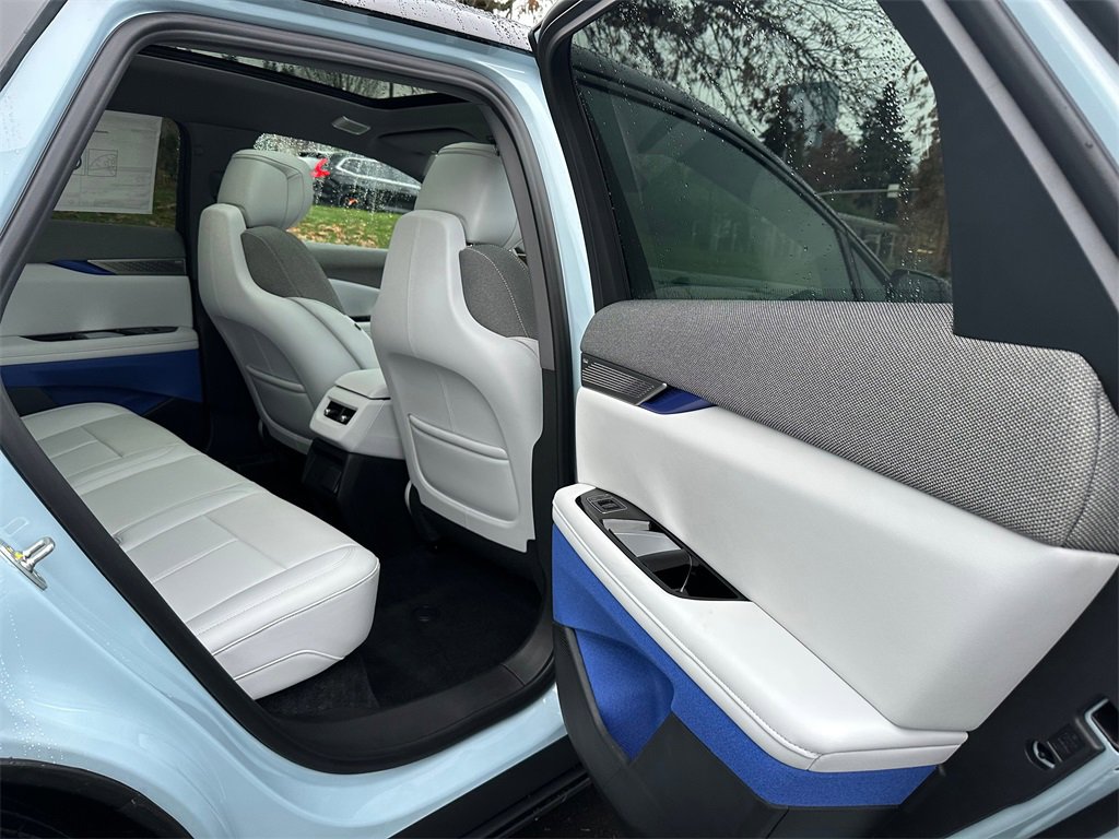 New 2026 Cadillac Optiq Sport 1 image 13