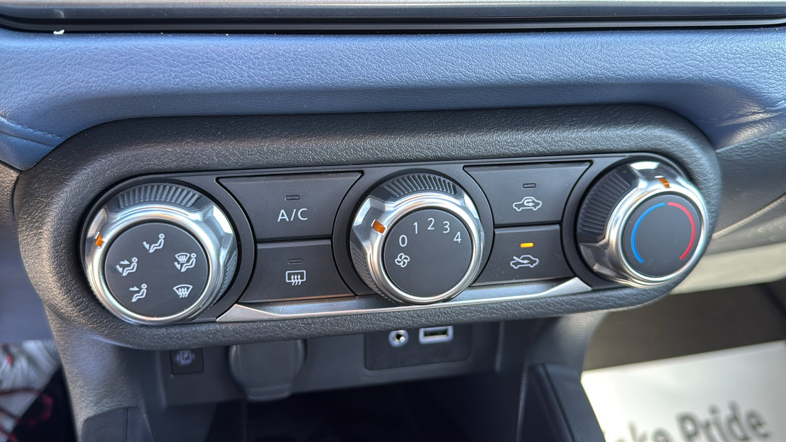 Certified 2025 Nissan Versa SV w/ Trunk Package FWD image 15