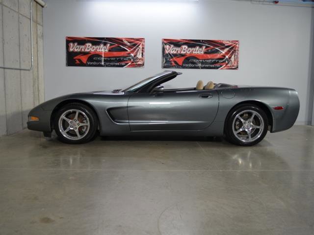 Used 2003 Chevrolet Corvette Convertible w/ Preferred Equipment Group1 image 26