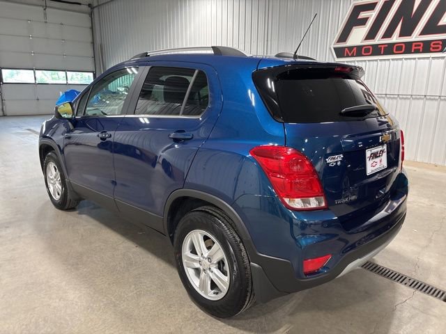 Used 2020 Chevrolet Trax LT w/ Driver Confidence Package AWD/4WD image 12