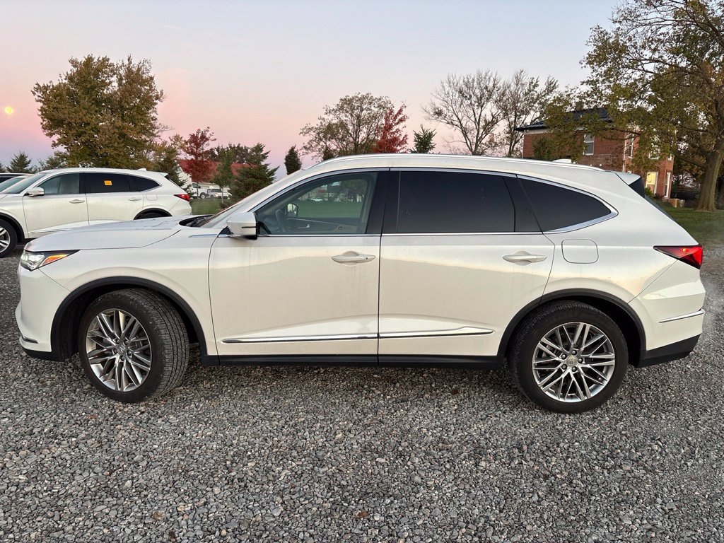 Used 2023 Acura MDX w/ Advance Package AWD/4WD image 4