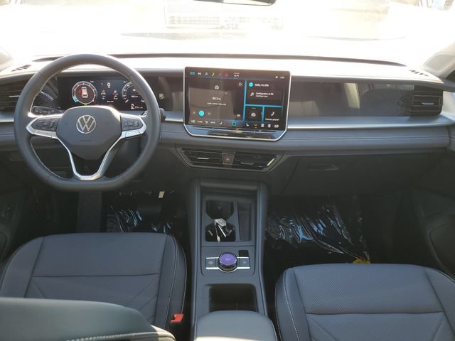 New 2026 Volkswagen Tiguan SE AWD/4WD image 12