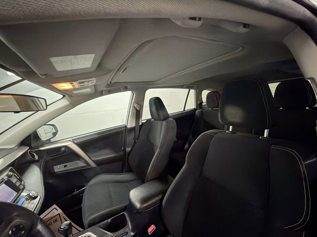 Used 2013 Toyota RAV4 XLE FWD image 16