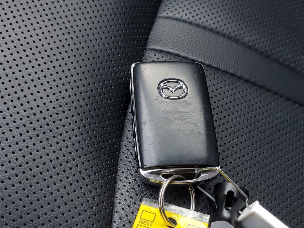 Used 2024 MAZDA CX-90 3.3 Turbo w/ Preferred Plus image 31