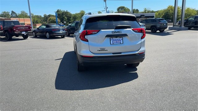 Certified 2021 GMC Terrain SLT w/ Elevation Edition image 7