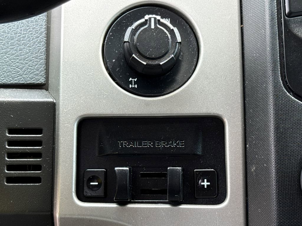 Used 2014 Ford F150 XLT w/ Equipment Group 302A Luxury image 26