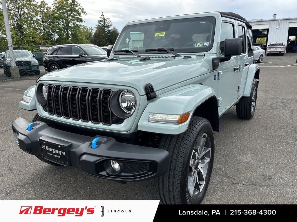 Used 2024 Jeep Wrangler Unlimited w/ Convenience Group