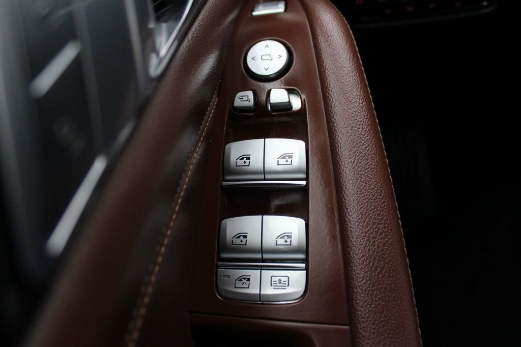 Used 2020 BMW X7 xDrive40i w/ Premium Package image 30