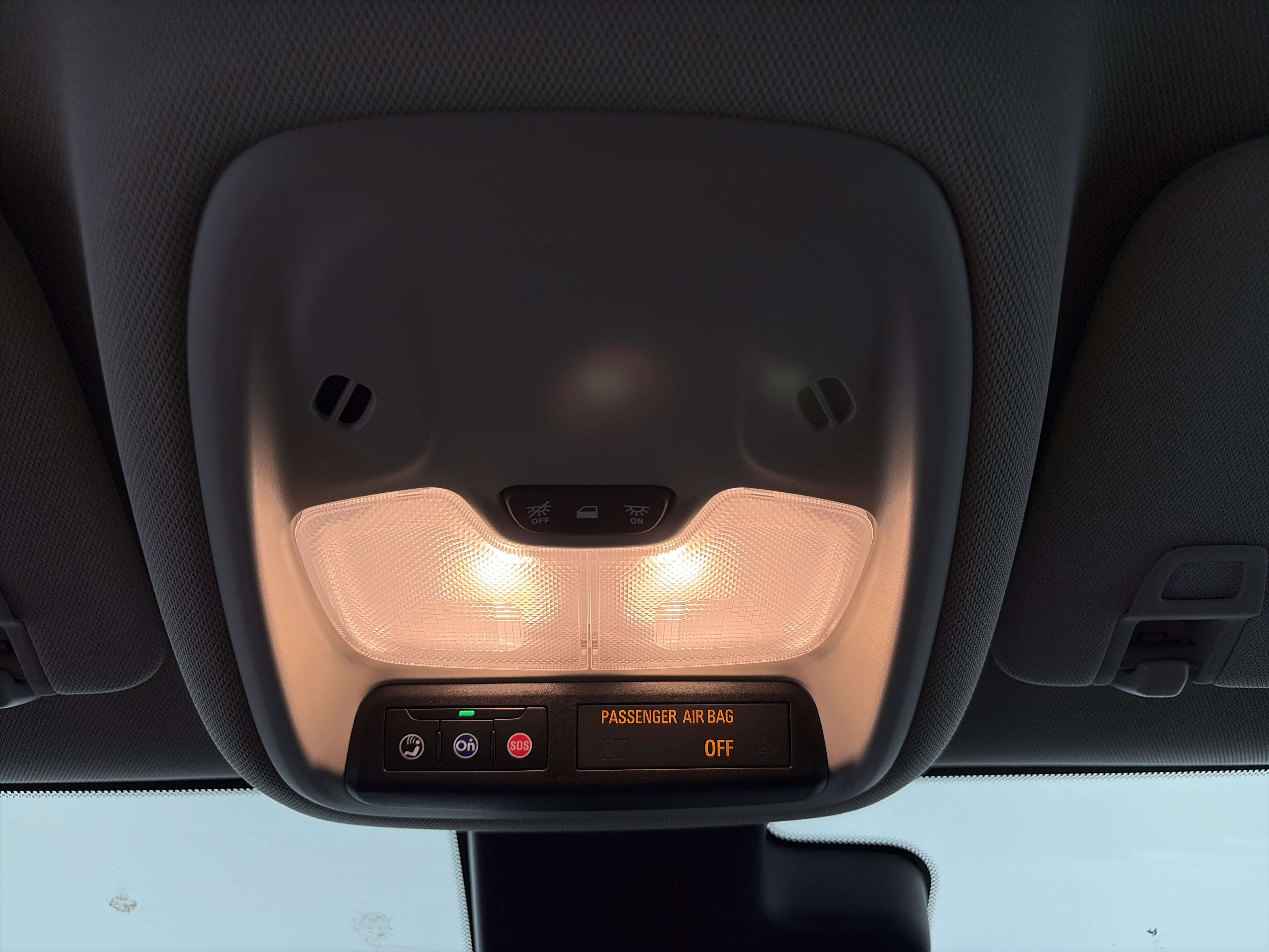 Used 2024 Buick Encore GX Preferred image 28