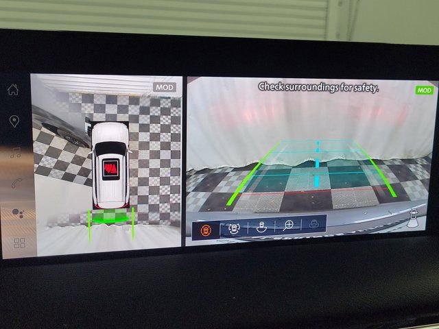 Used 2025 Nissan Armada SL image 29