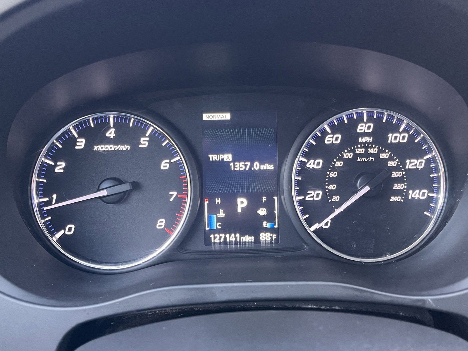 Used 2015 Mitsubishi Outlander SE image 16