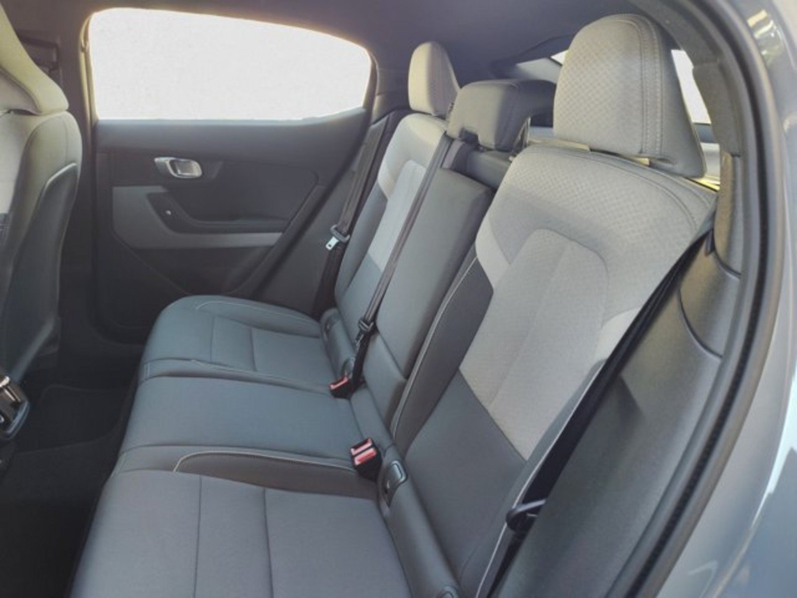 Used 2024 Polestar Polestar 2 RWD image 17
