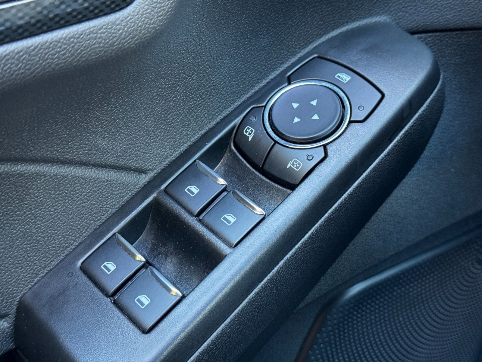 Used 2024 Ford Escape ST-Line w/ Tech Pack #1 image 15