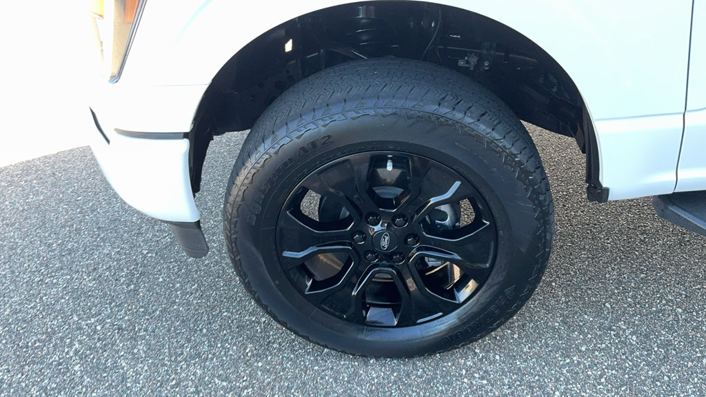 Used 2023 Ford F150 XL w/ STX Black Appearance Package AWD/4WD image 9
