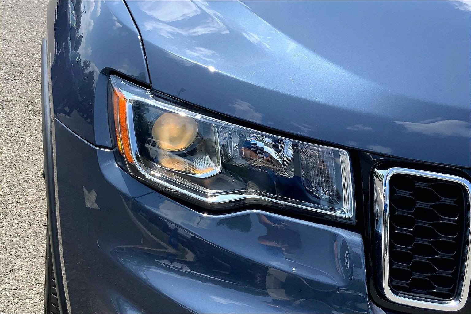 Certified 2021 Jeep Grand Cherokee Limited AWD/4WD image 25