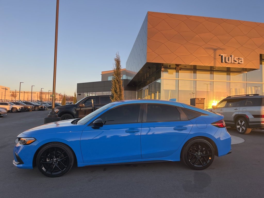 Used 2024 Honda Civic Sport image 8