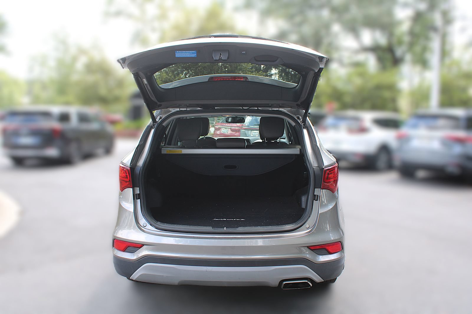 Used 2018 Hyundai Santa Fe Sport FWD image 9